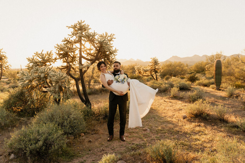 lost dutchman state park elopement