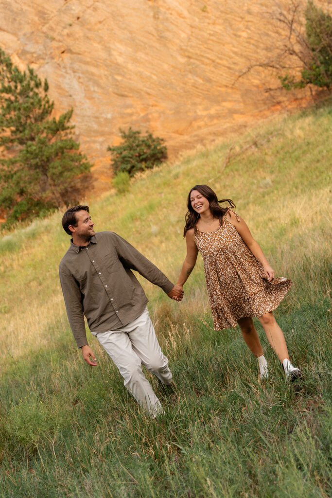 garden of the gods engagement photos