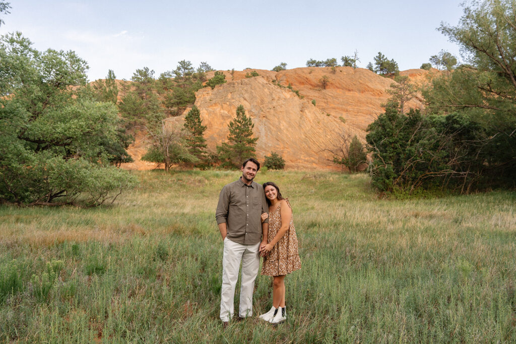 garden of the gods engagement photos