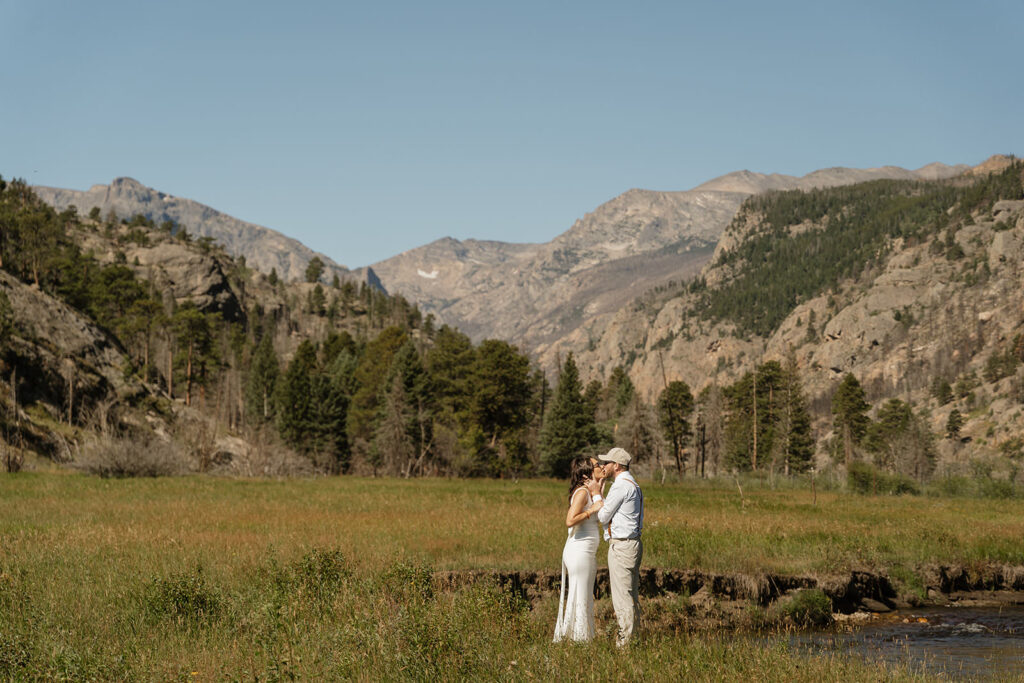 elope in rocky mountain national park