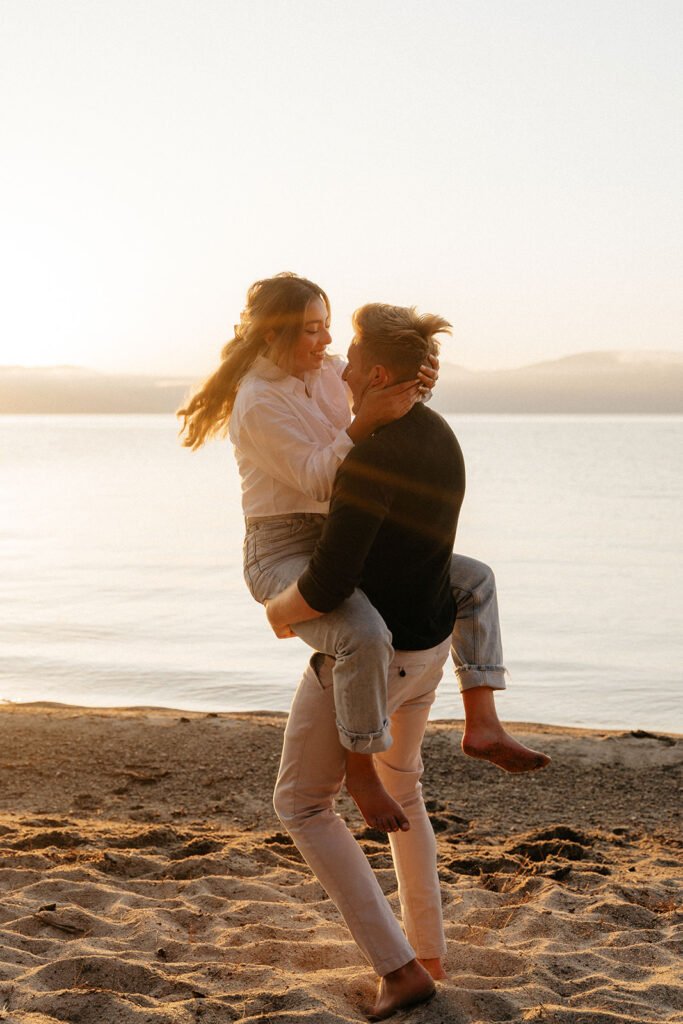 lake tahoe engagement photos