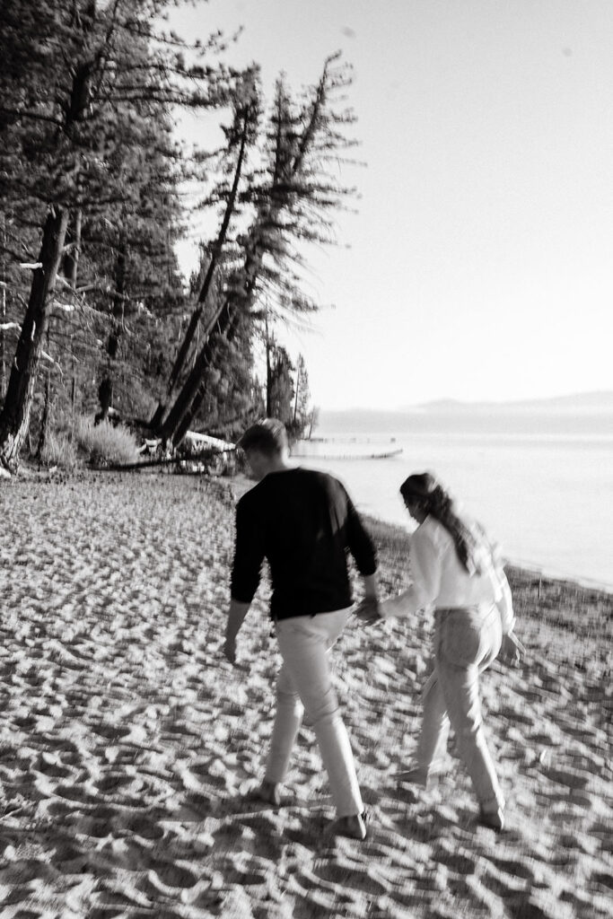 lake tahoe engagement photos