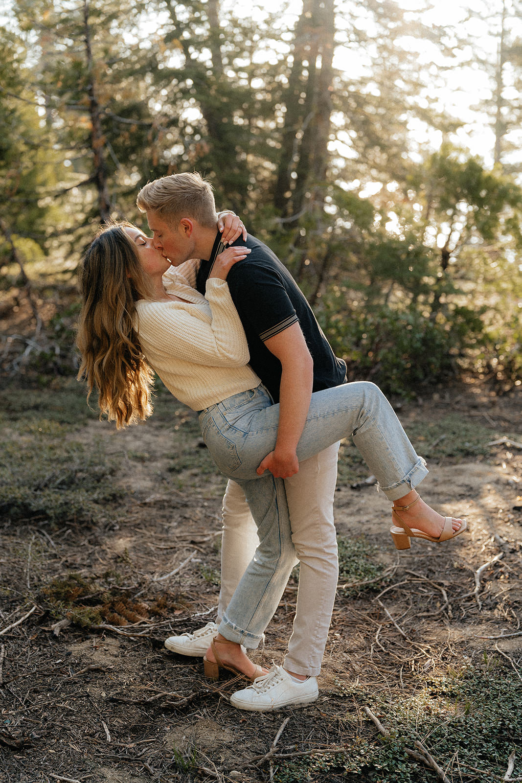 lake tahoe engagement photos