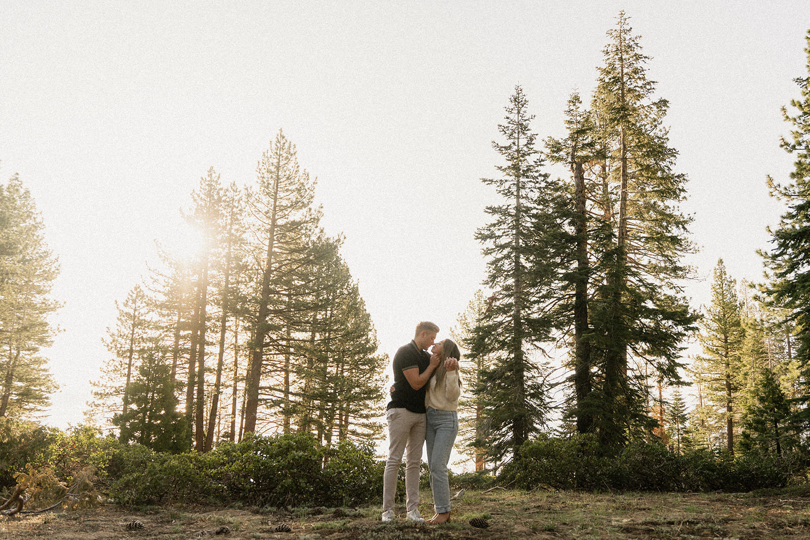 lake tahoe engagement photos