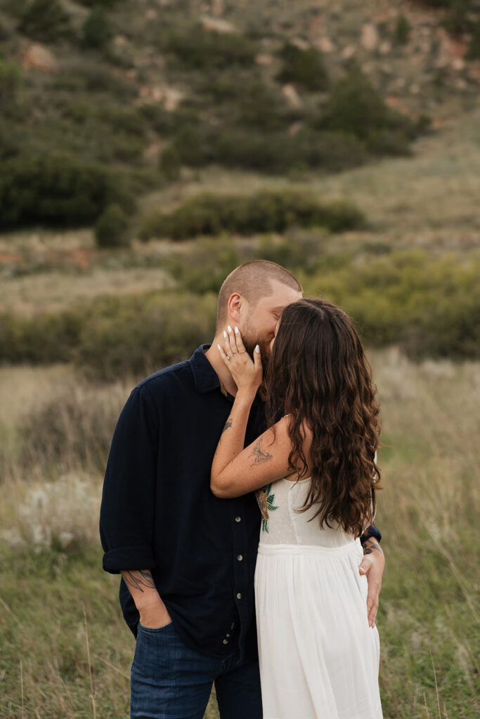 garden of the gods engagement photos