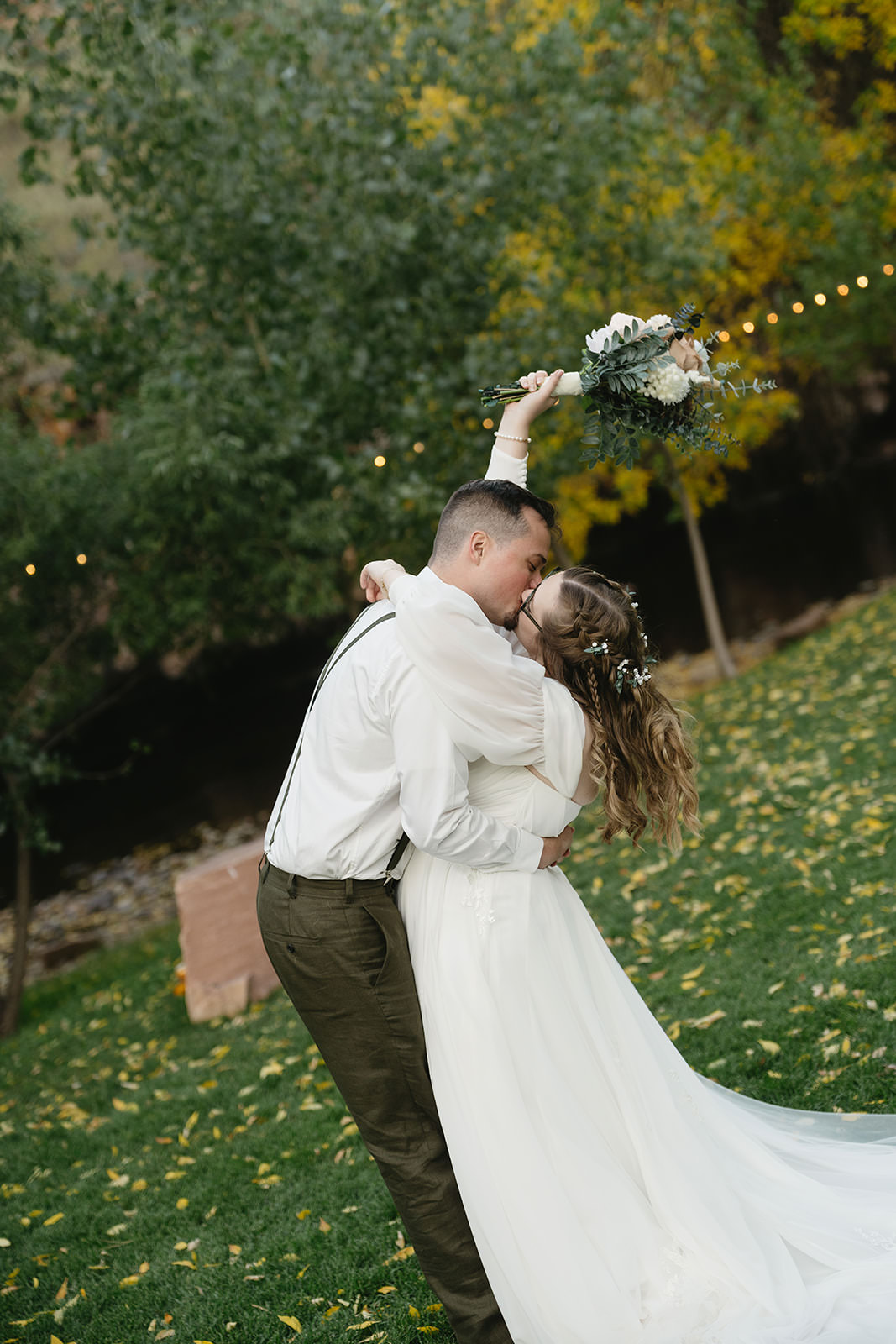 lyons riverbend wedding