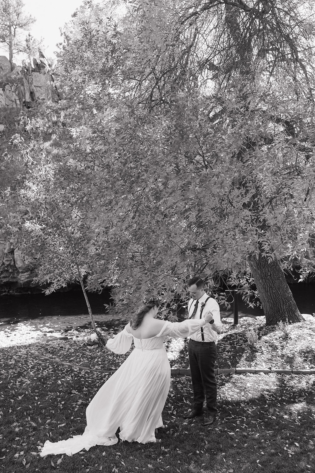 lyons riverbend wedding