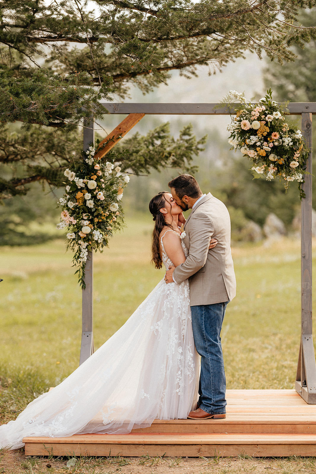 colorado wedding and elopement photographer