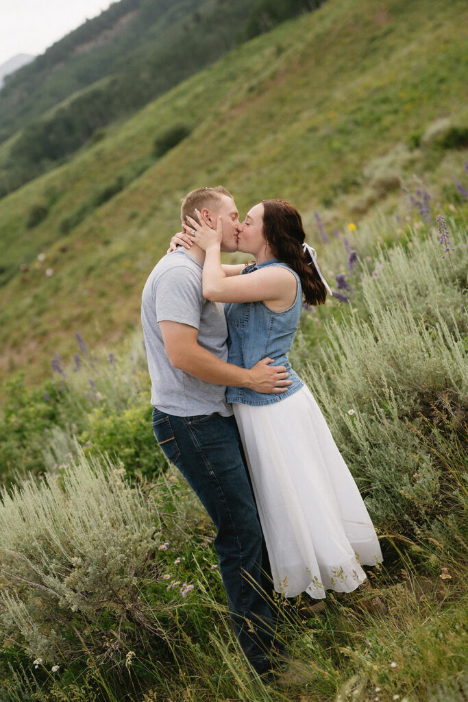 crested butte engagement photos